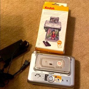 Kodak Easy Share Dock Plus Phone Picture Printer & Accessories